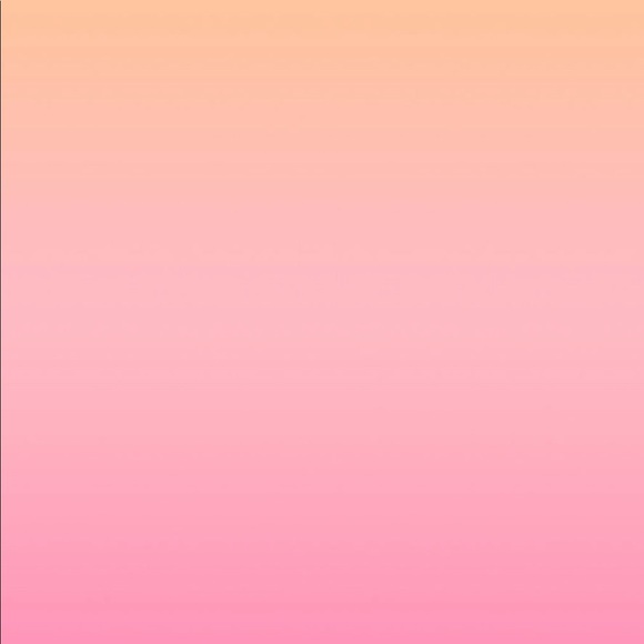 Meet your Posher, Daniela - Picture 1 of 1